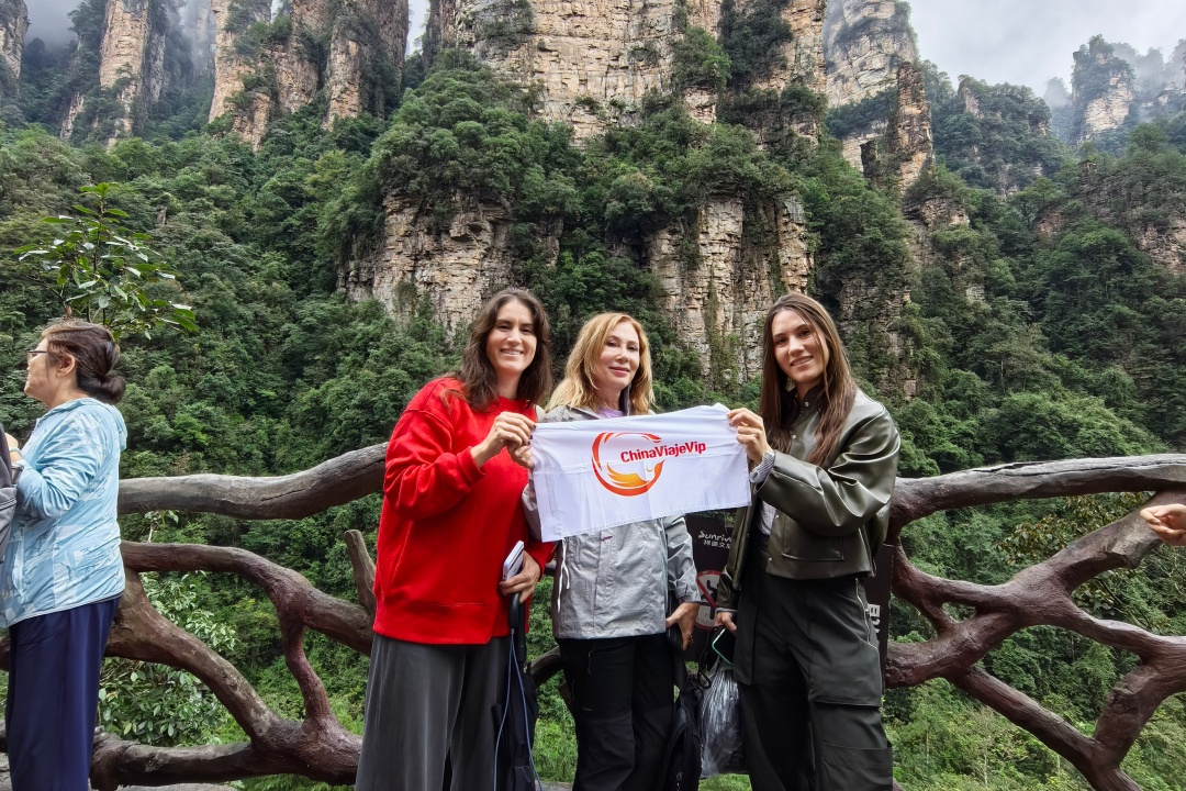 2 Días en Zhangjiajie: Parque Forestal, MontañaTianmen y Ciudad de Furong